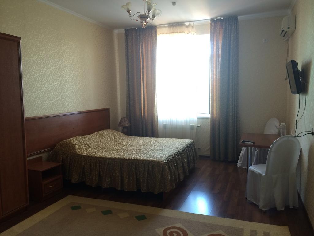 Hotel "Arai" Aqtöbe Quarto foto