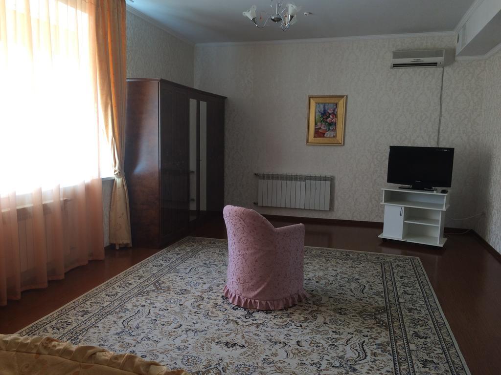 Hotel "Arai" Aqtöbe Quarto foto